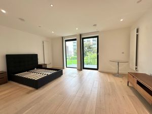 Photo 5- click for photo gallery